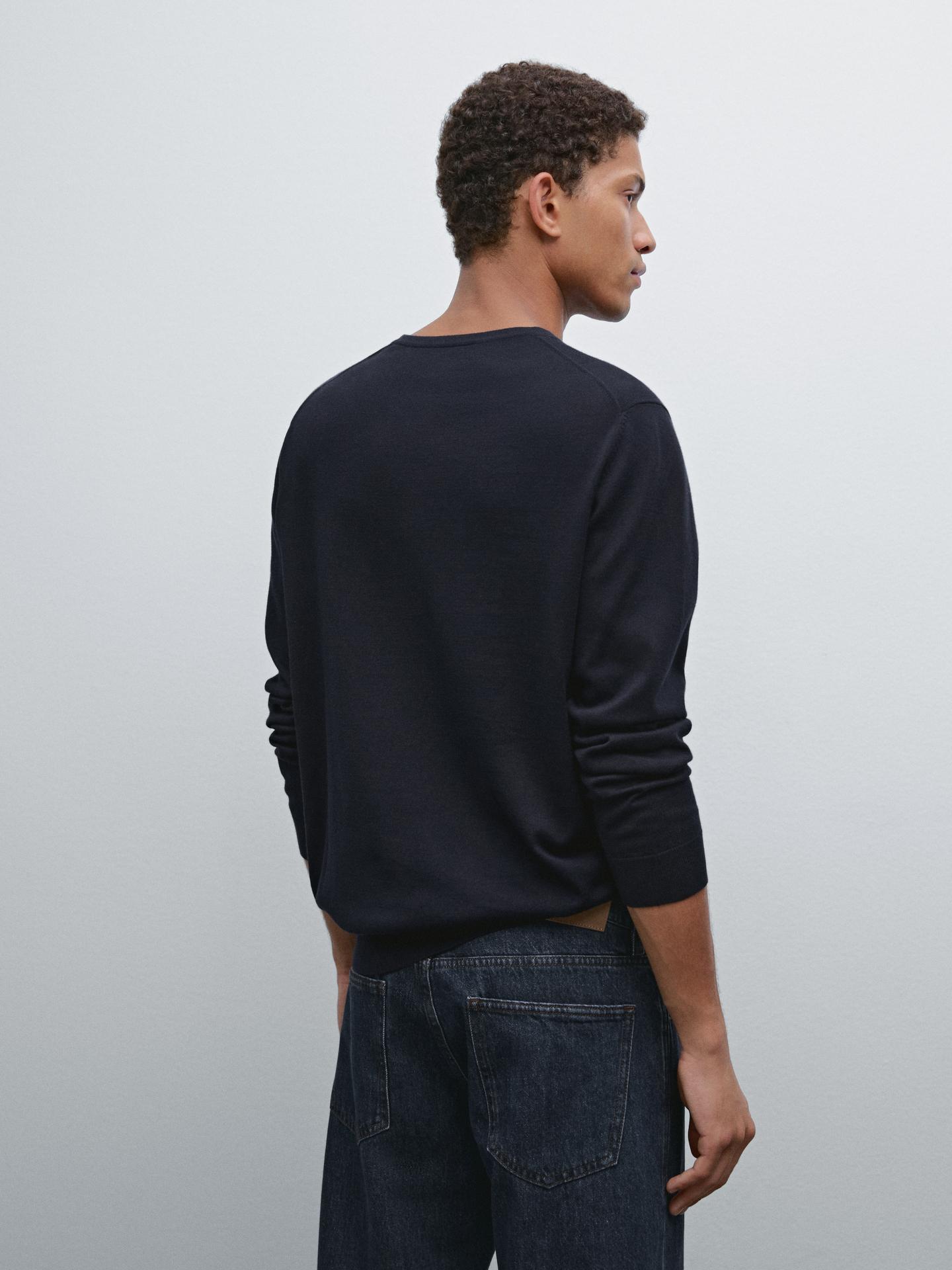 Long sleeve cotton knit sweater