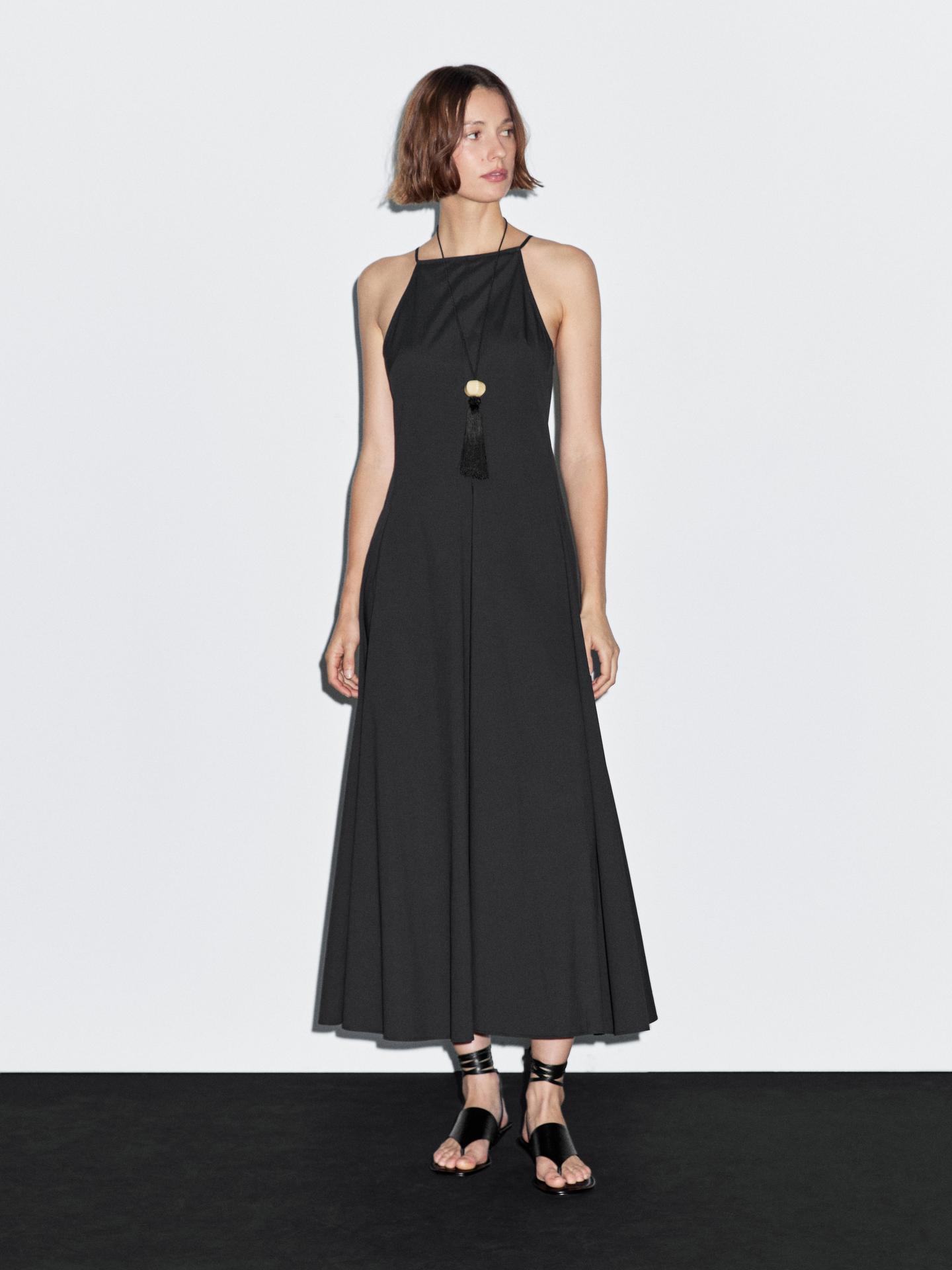 Long halter neck dress with flounce – Pavokick